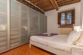 Casa Dei Briganti by TuscanyWeGo Massa